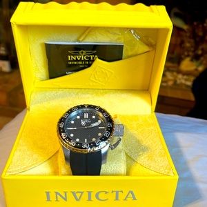 Brand New Invicta Pro Diver Tritnite night glow